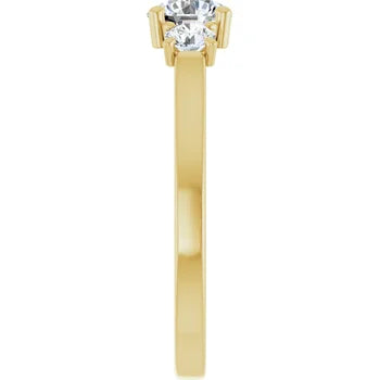 Diamond  Solitaire Engagement Ring