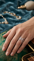 Interlock Chain-Link Natural Diamond Ring